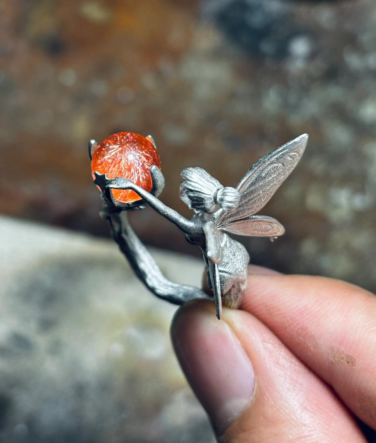 Fairy ring with sunstone or garden quartz
