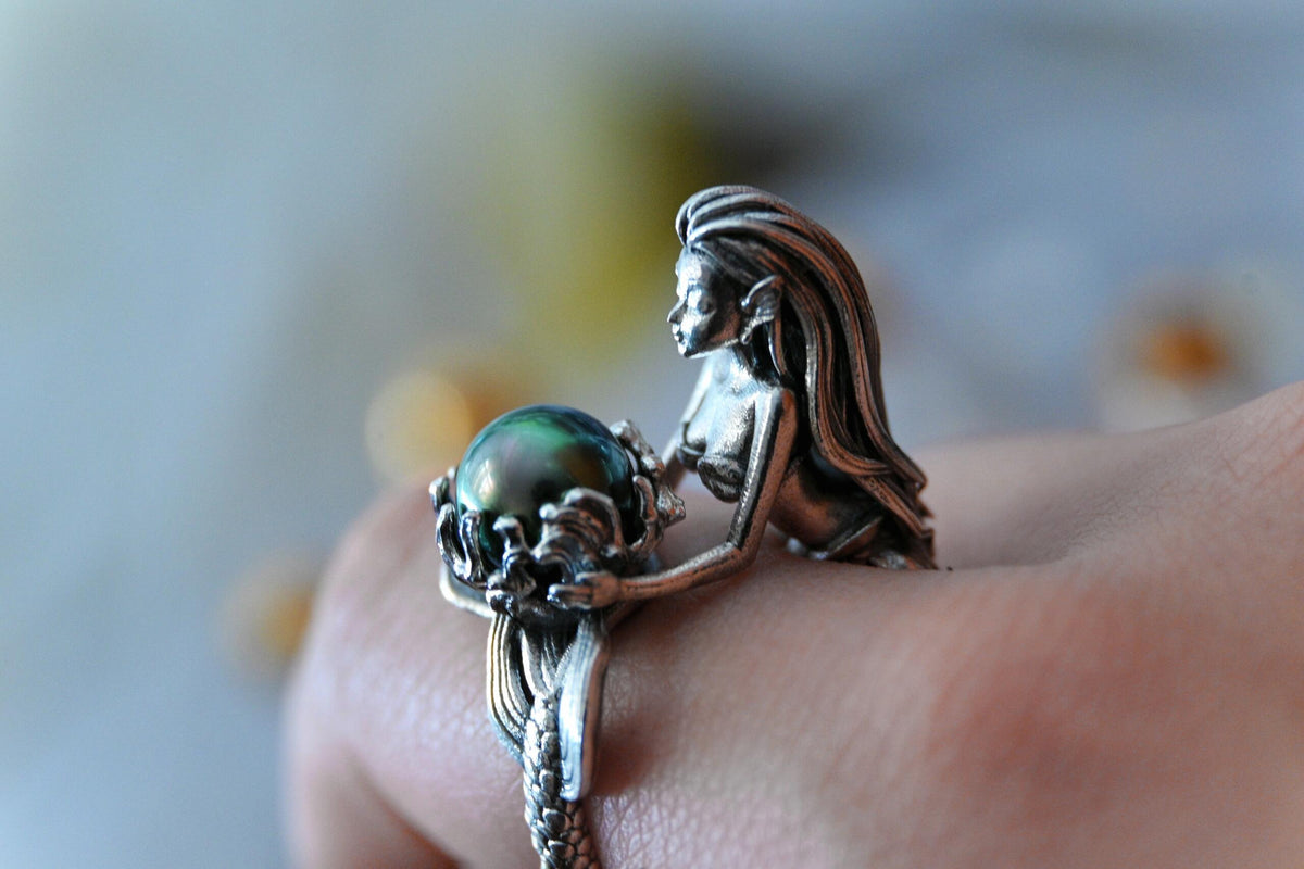 Mermaid ring（Grey pearl）