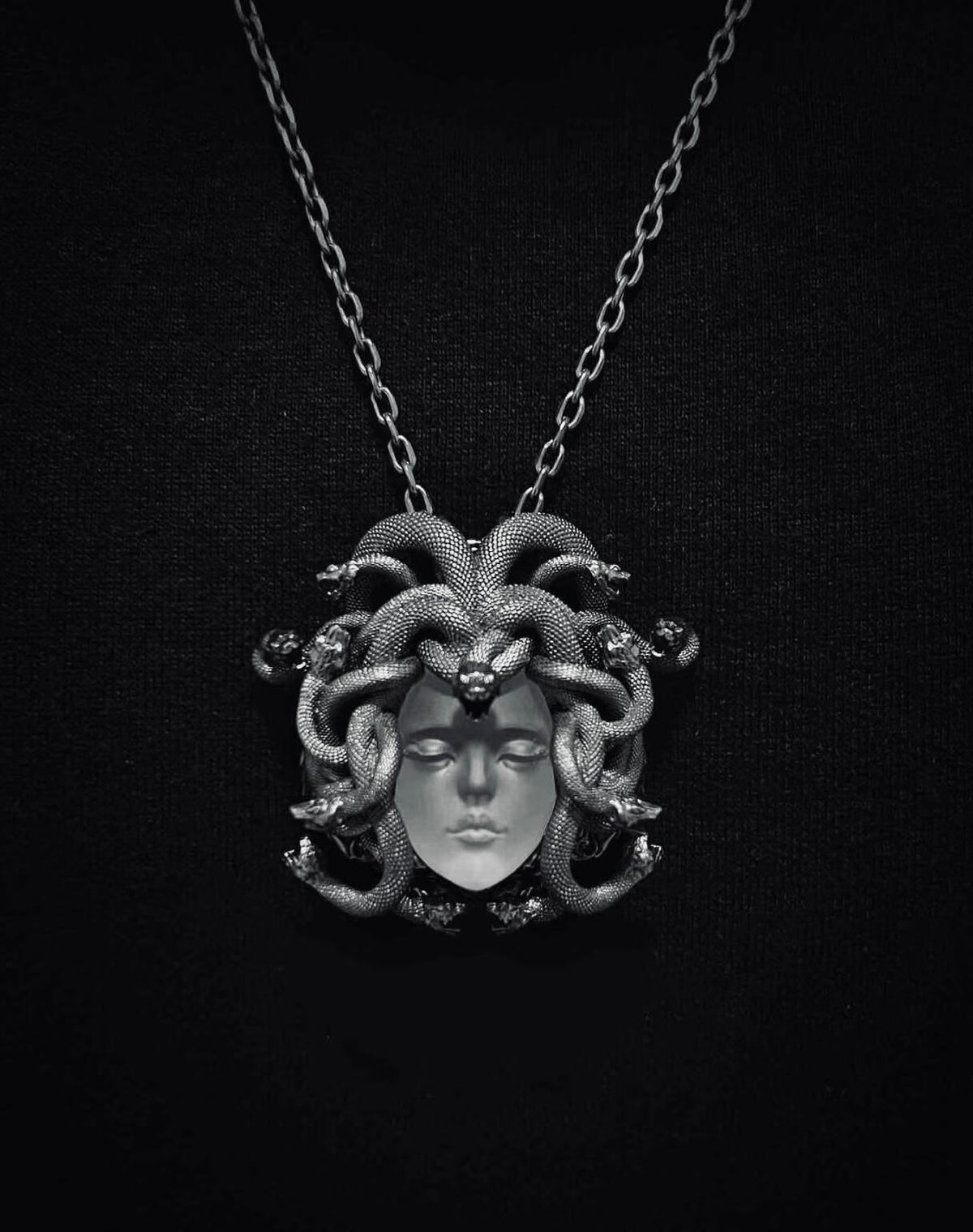 Amethyst Medusa pendant（S925）